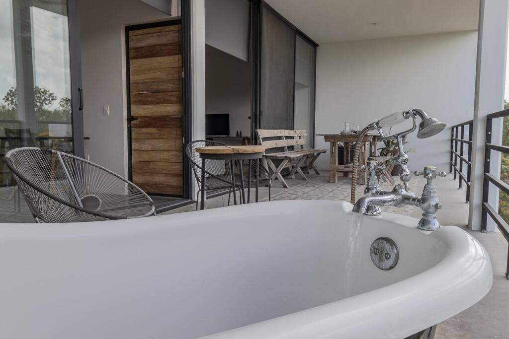 Hotel Casa Macarena Loft 1-br Escape Near Downtown *