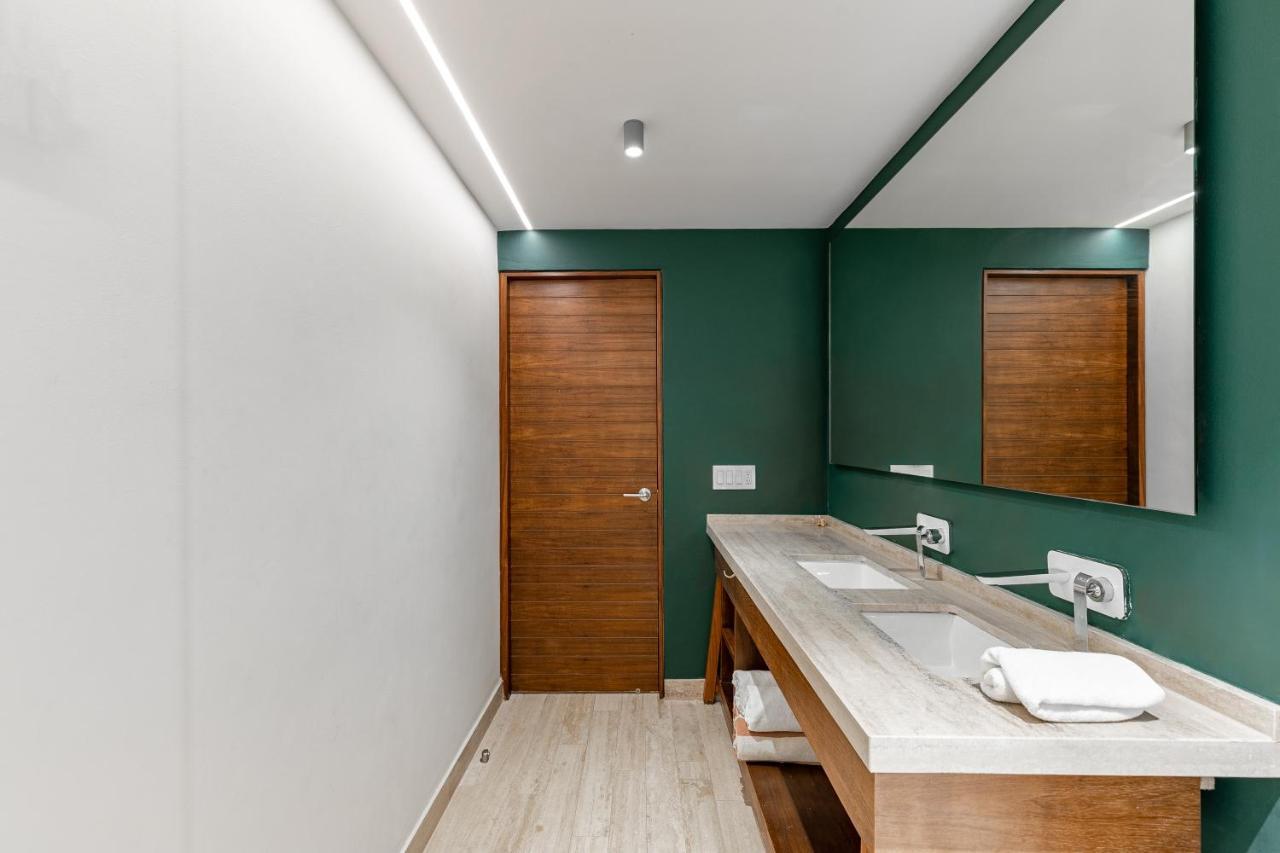 308-303 Beautiful With 3 Bedrooms Tulum