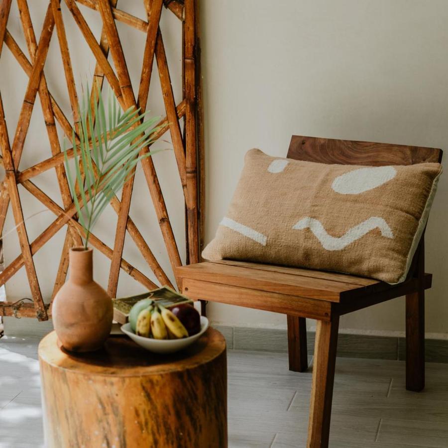 Jade Tulum