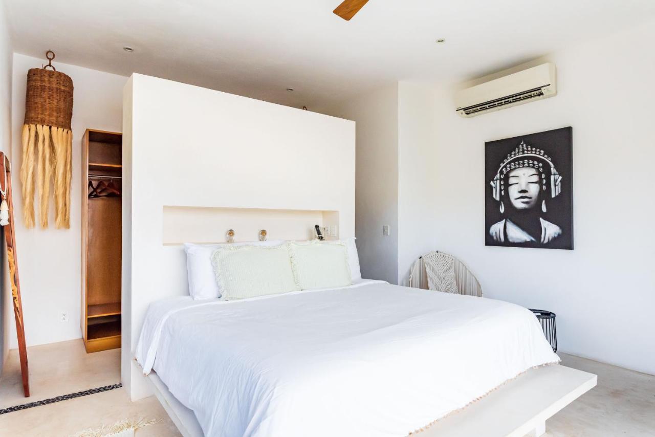 Ek'balam & Flamingo, Luxury Villas, Private Pool, Private Garden, Jacuzzi, 24h Security