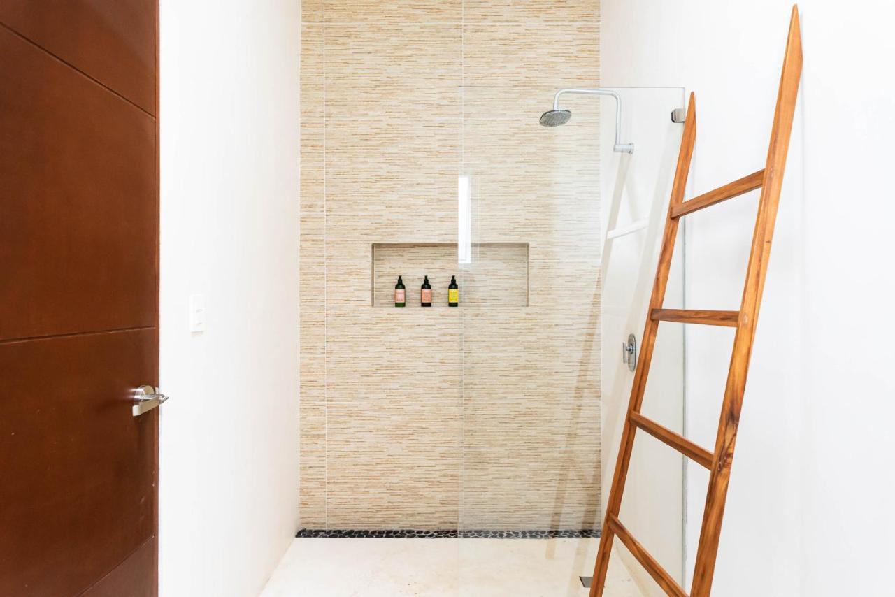 Ek'balam & Flamingo, Luxury Villas, Private Pool, Private Garden, Jacuzzi, 24h Security Villa *