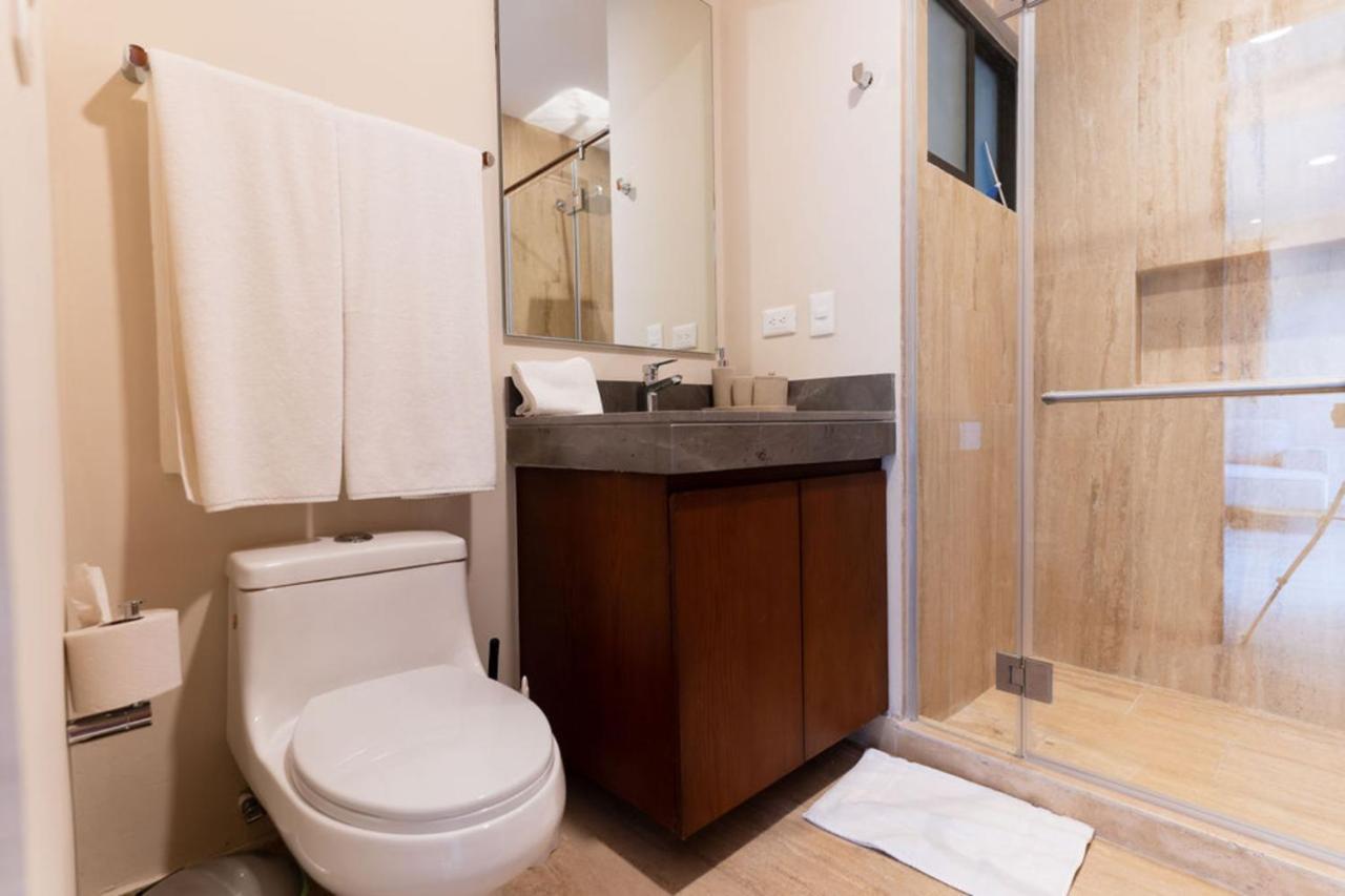 Luxury & Modern In Amenities By Yeah Apartment *