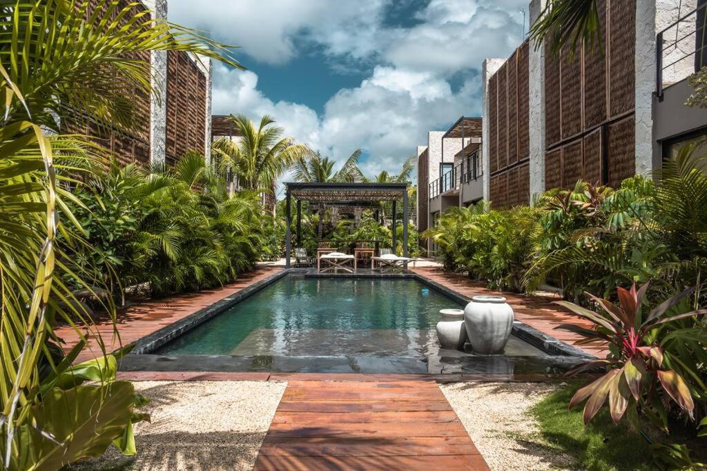 Toh1, Downtown Apartment *