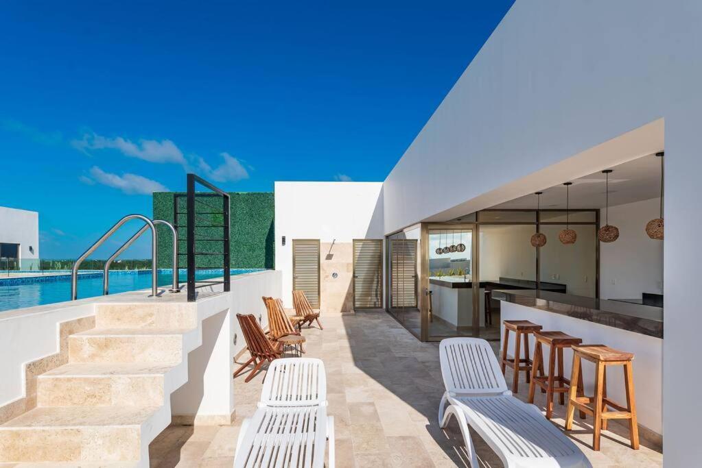 Brava Towers 408 By Sandy Powerful * Tulum