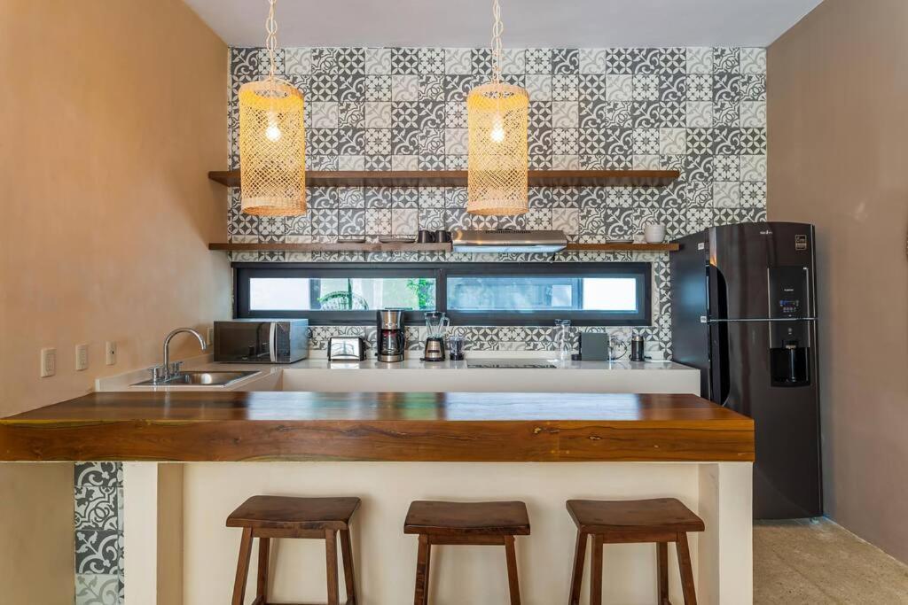 Apartment Marquez Ii Manor By Sandy Powerful