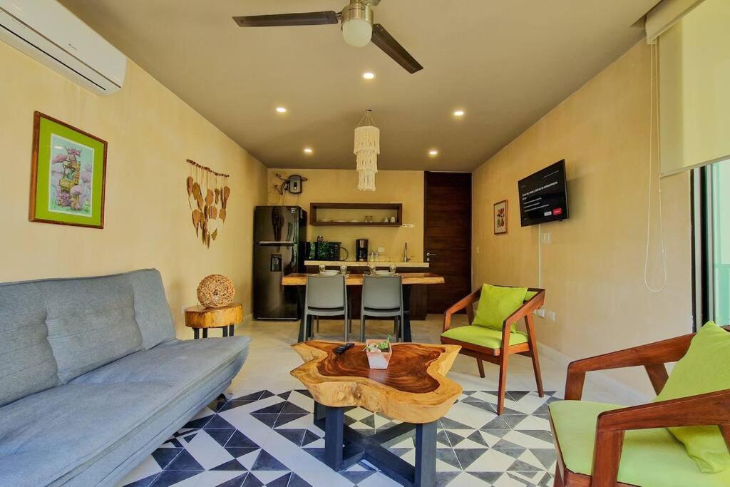 Eco-friendly And Modern Loft 1 By Noox Apartment