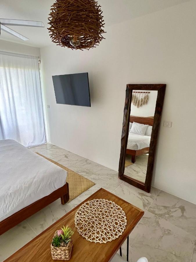 Aparthotel Studio *