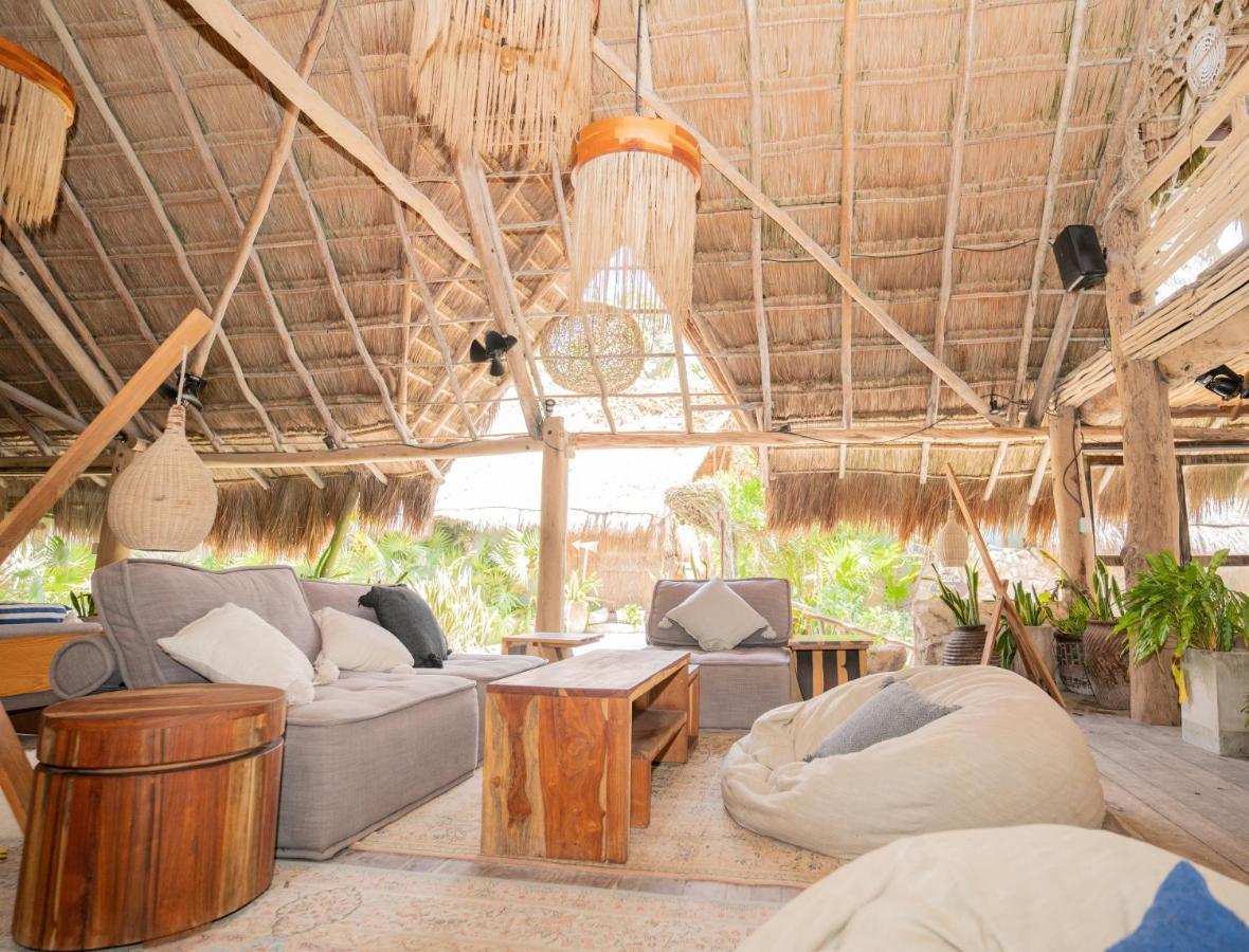 Ahau - Beachfront (adults Only) Hotel