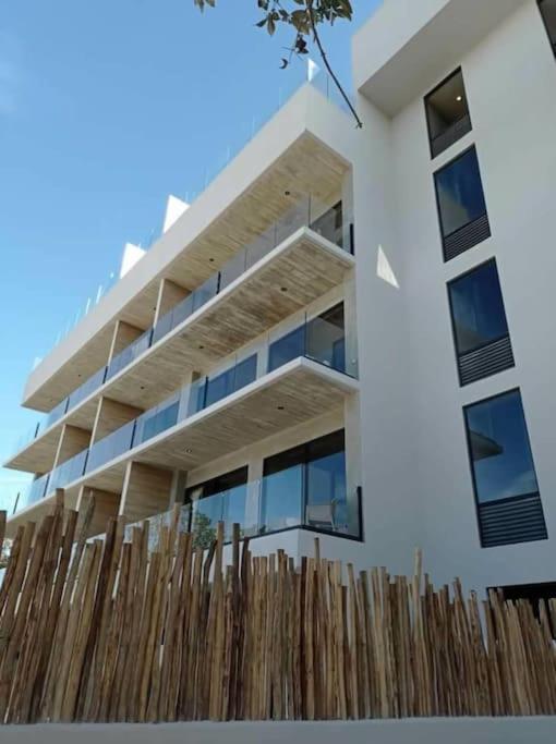 Super Loft Near The Beach In Tuk Apartment