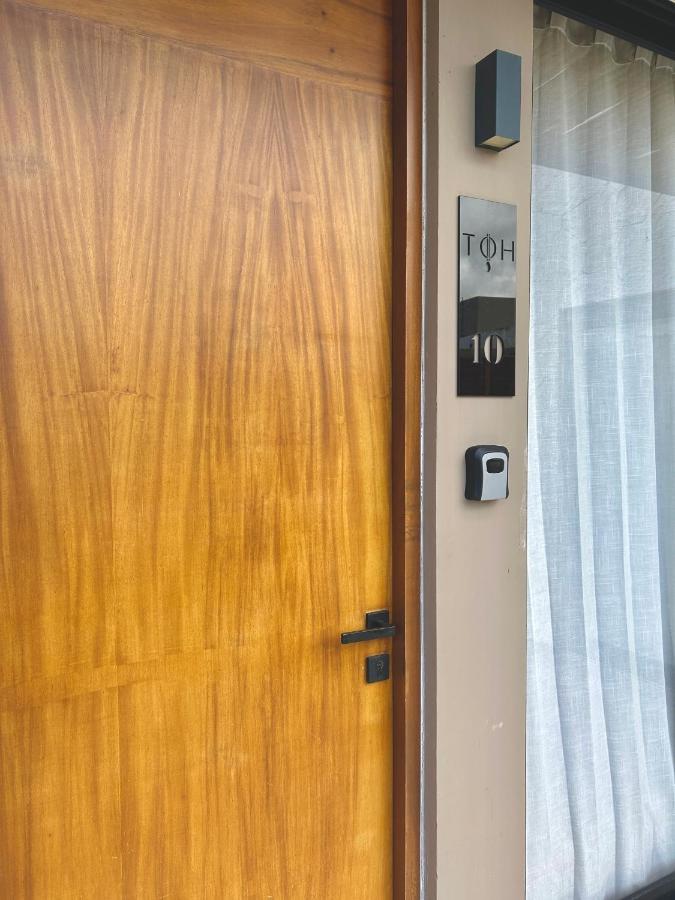 Apartment Toh - 2 Bedroom - Fiber Wifi *