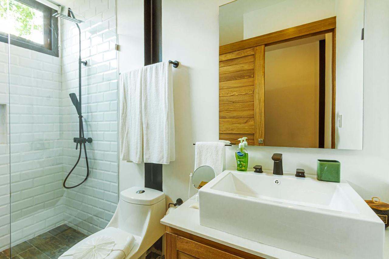 Amazing 3br & Private Patio With Pool In Mun 32 *