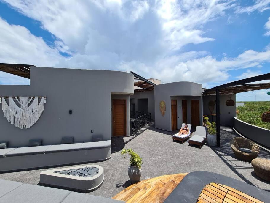 Find The Way, Find Yourself! Phimai 8 Apartment *