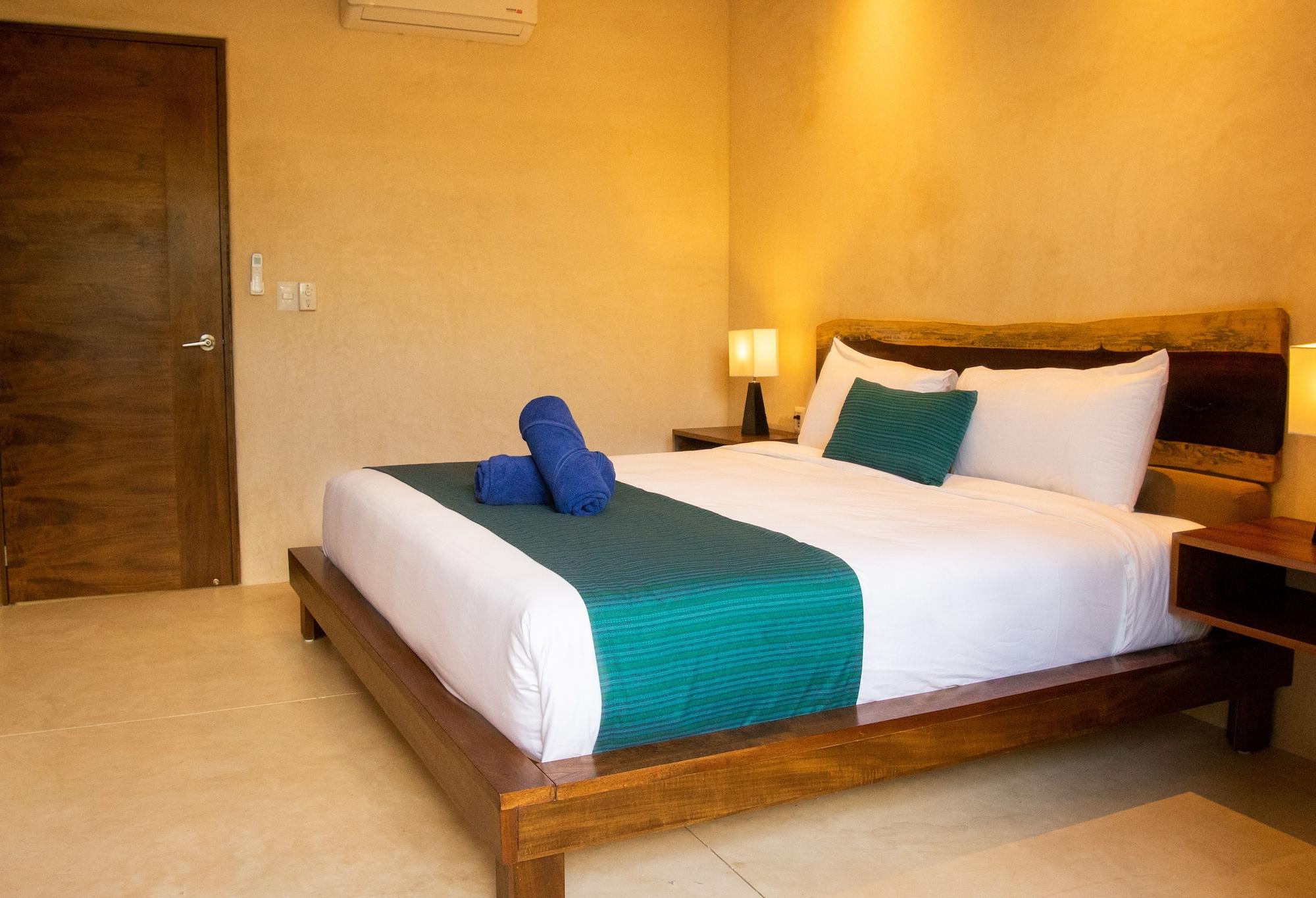 Hotel Azul By Guruhotel 3*