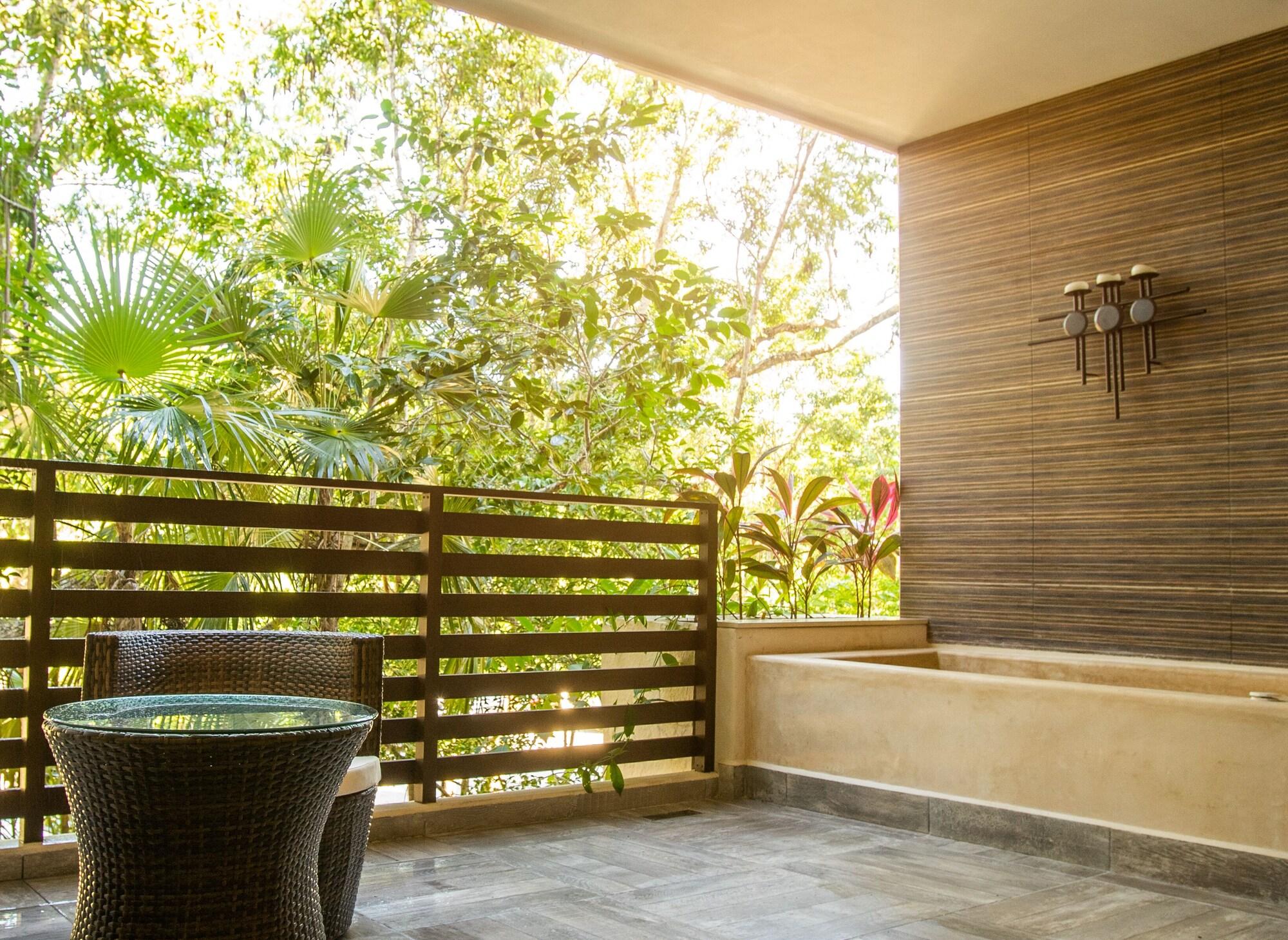 Hotel Azul By Guruhotel 3*