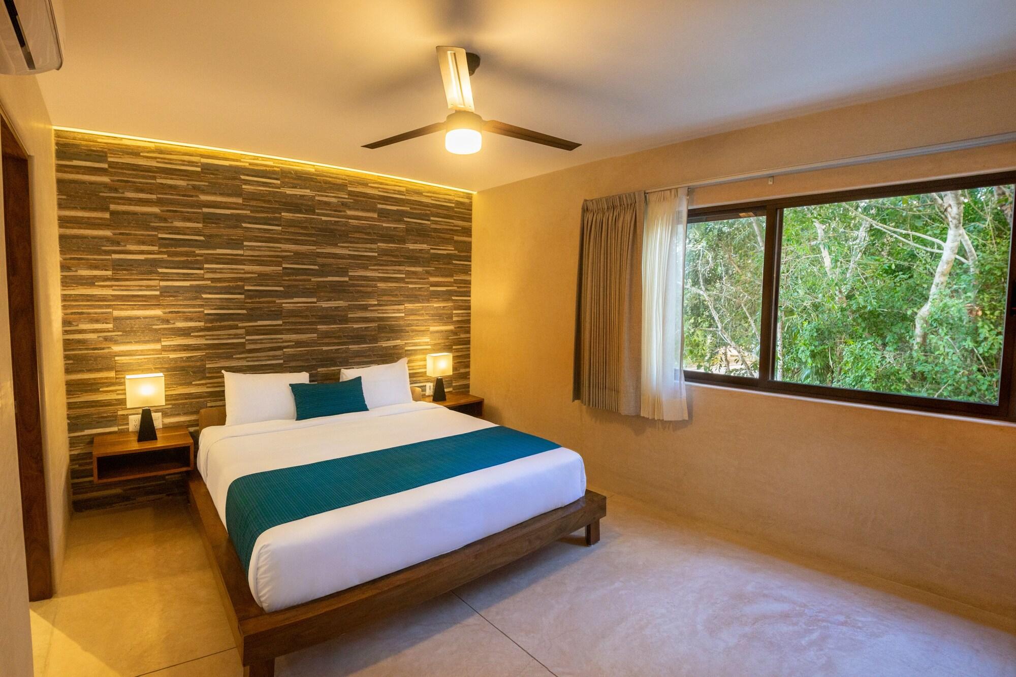 Hotel Azul By Guruhotel