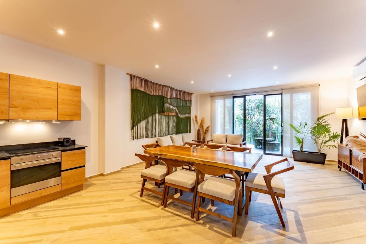 Anana Yaaxlum 105 S Apartment *