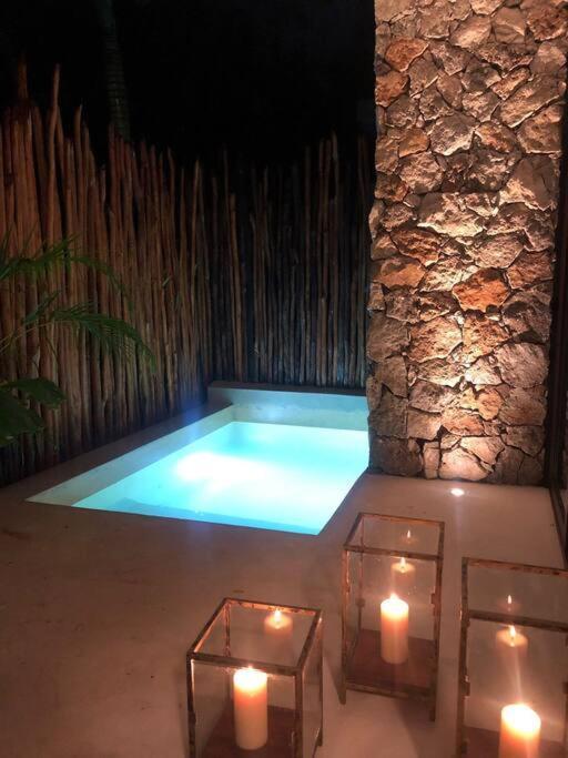 Apartment Luxury 2 Bdr 2 Bth 2 Bikes Jacuzzi Fiboptic Wifi.