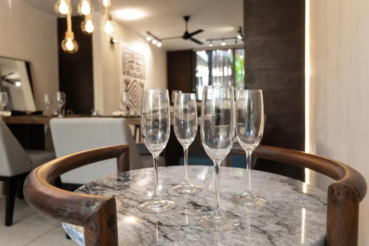 Apartment Luxury 2 Bdr 2 Bth 2 Bikes Jacuzzi Fiboptic Wifi.