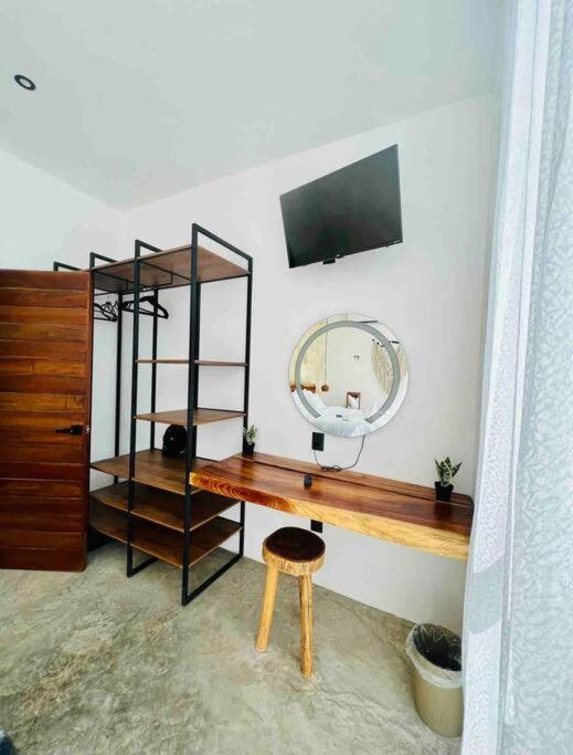 Lush Rooftop With Ensuite Pool & Wifi Apartamento