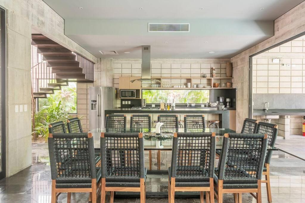 Villa Bolon: Exclusive Gated Retreat With Private Pool In