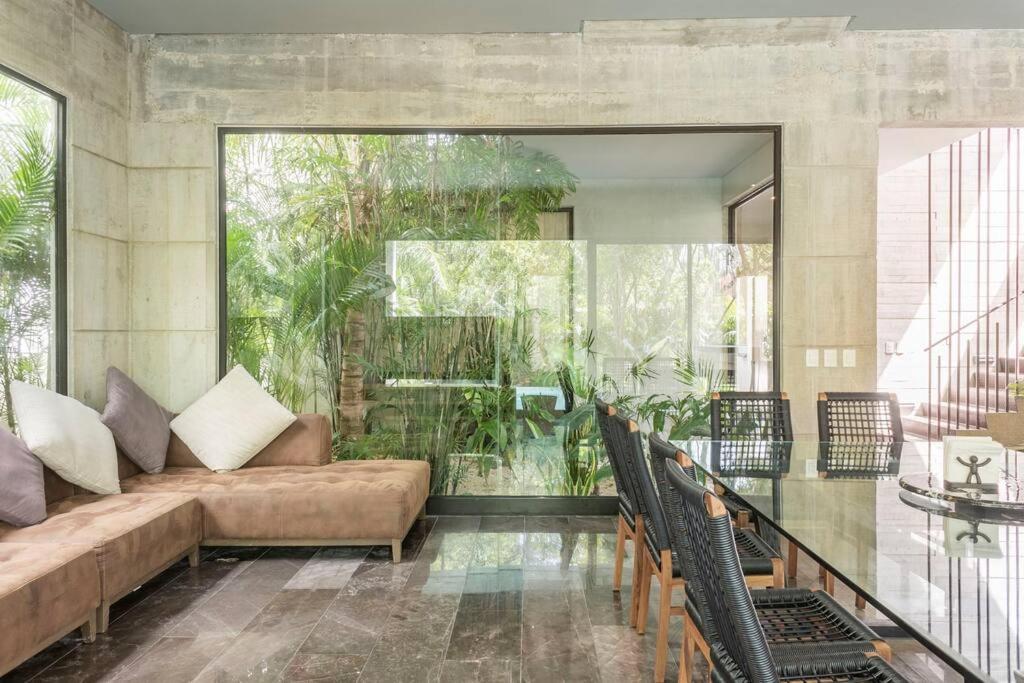 Bolon: Exclusive Gated Retreat With Private Pool In Villa *