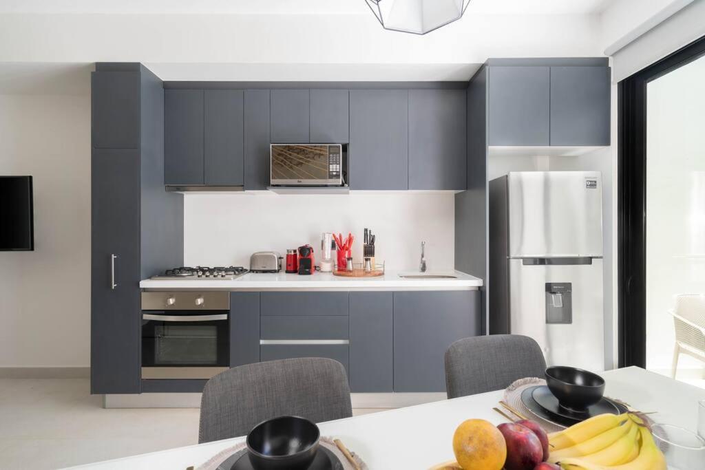 Apartment Sunsetviewph+privpool+near Beach&town+rooftop+50mb *