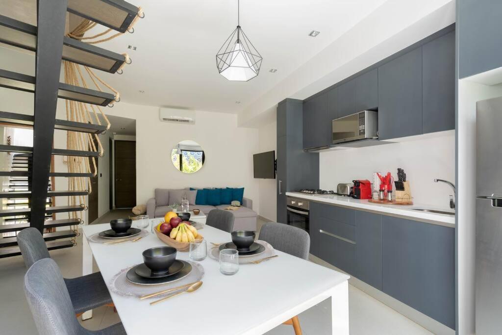 Sunsetviewph+privpool+near Beach&town+rooftop+50mb Apartment