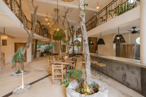 Koos Hotel 3*