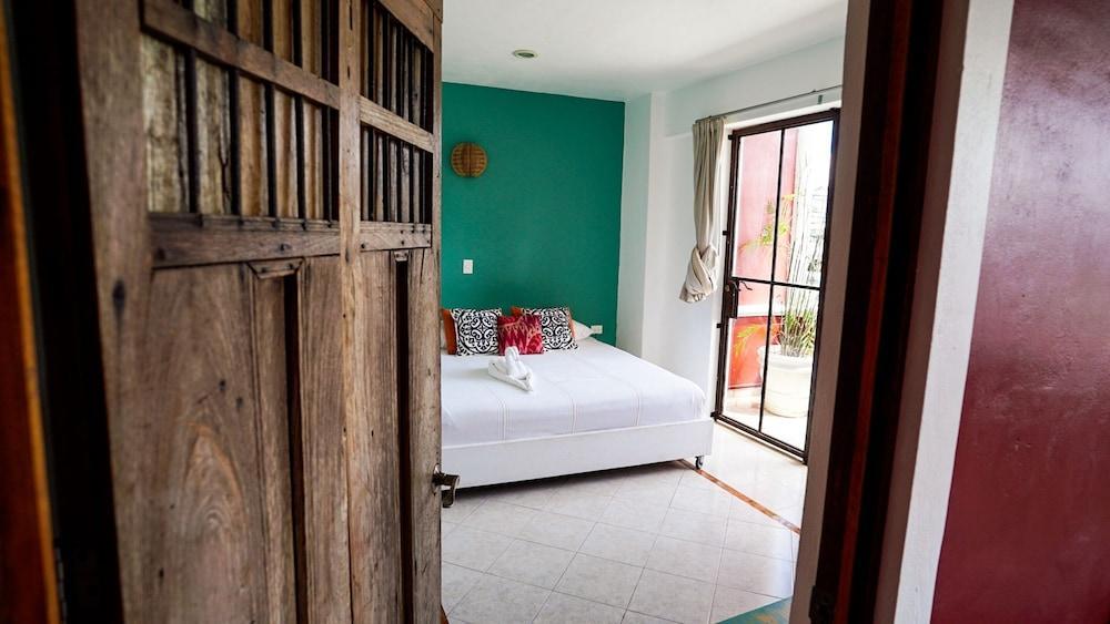 Casa Colonial