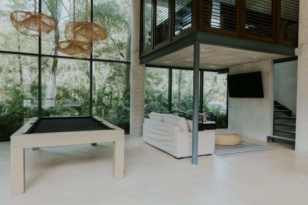 Cenote & Luxury Tulum