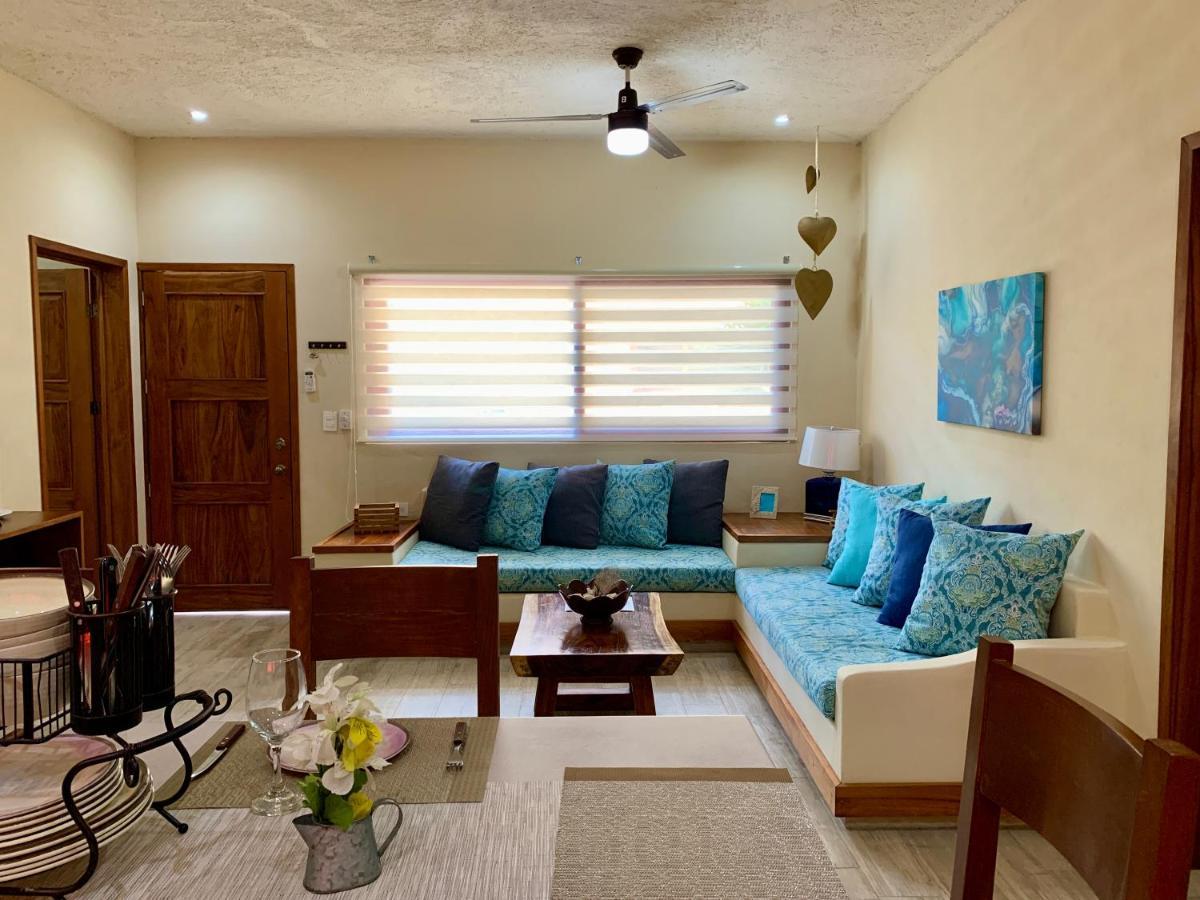 Apartment 2 Bedroom For 4-6 Guests - Great Breakfast - *