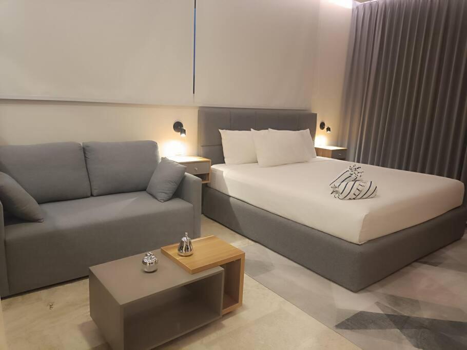 Centrico Estudio Con Balcon En Aldea Zama I Elena214 Apartment