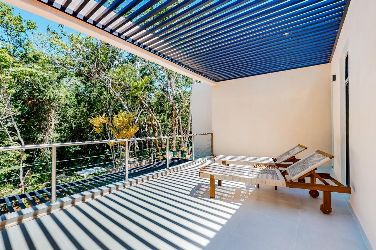 Paradise Awaits @ Tao Edena 32 * Tulum