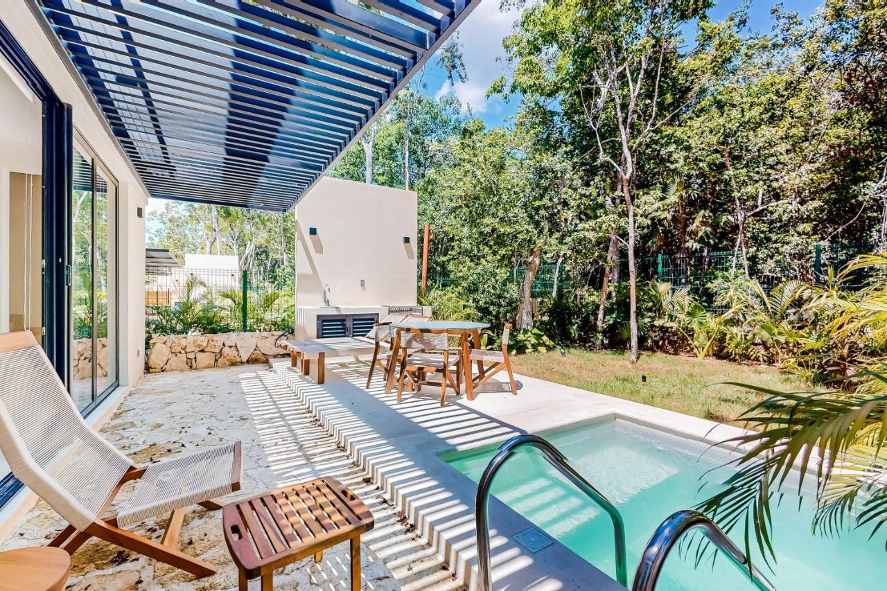 Paradise Awaits @ Tao Edena 32 * Tulum