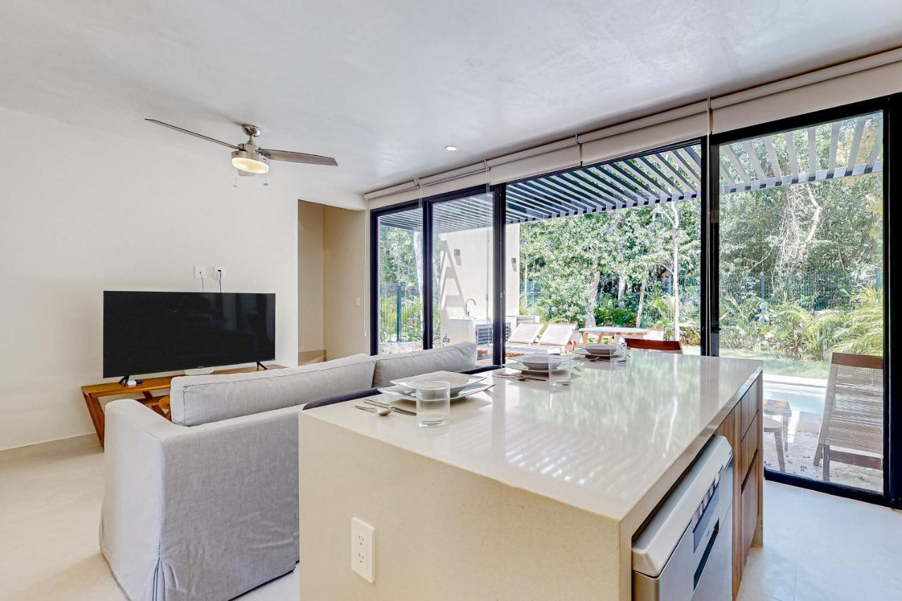 Paradise Awaits @ Tao Edena 32 Holiday home