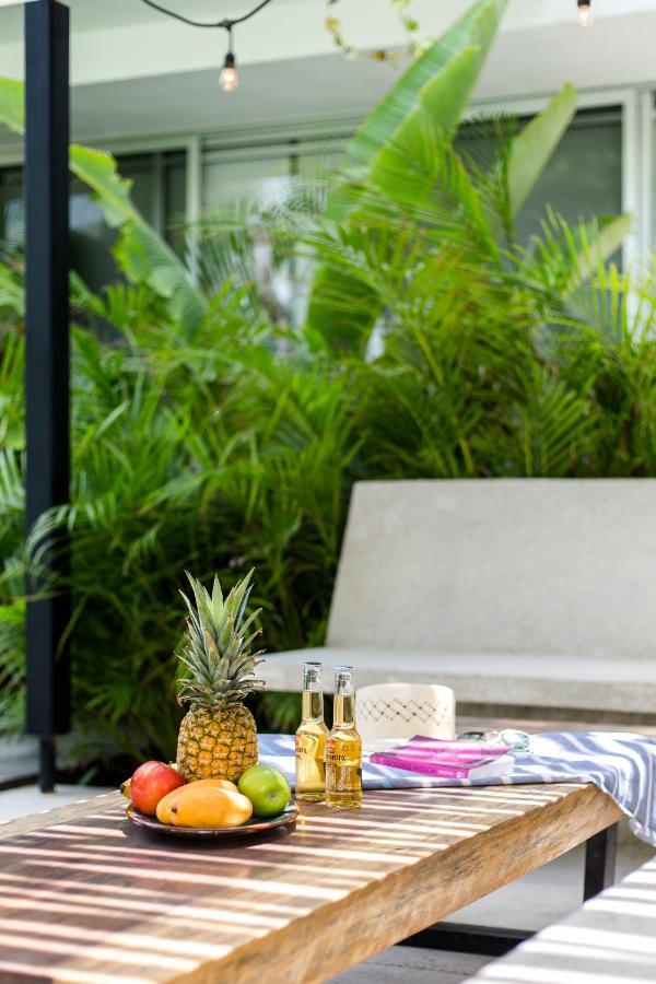 Laid Back In Tropical Vibe Apt Private Pool