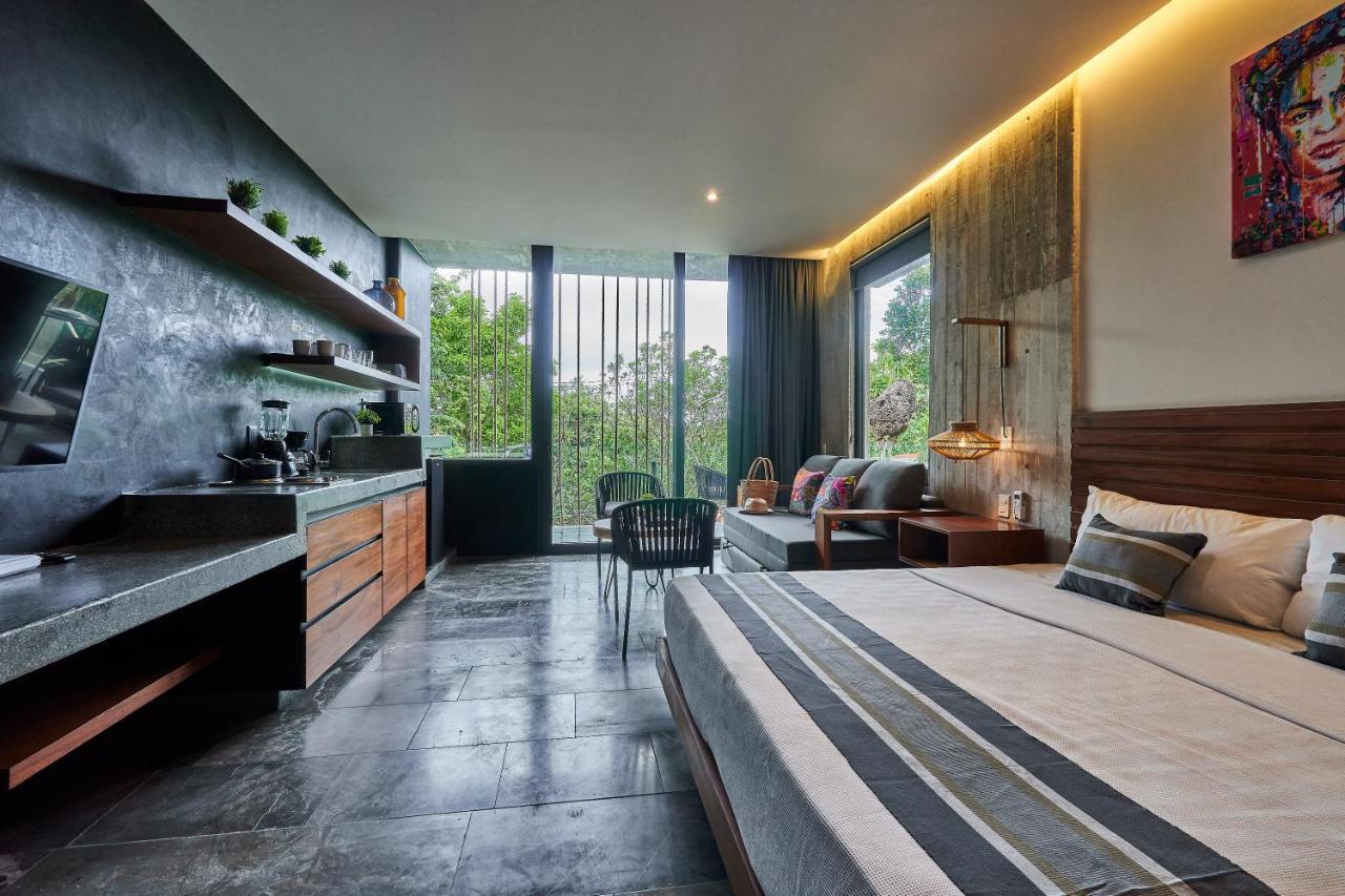 Bond - Centric & Private Plunge Pool & Club Access Apartment Tulum