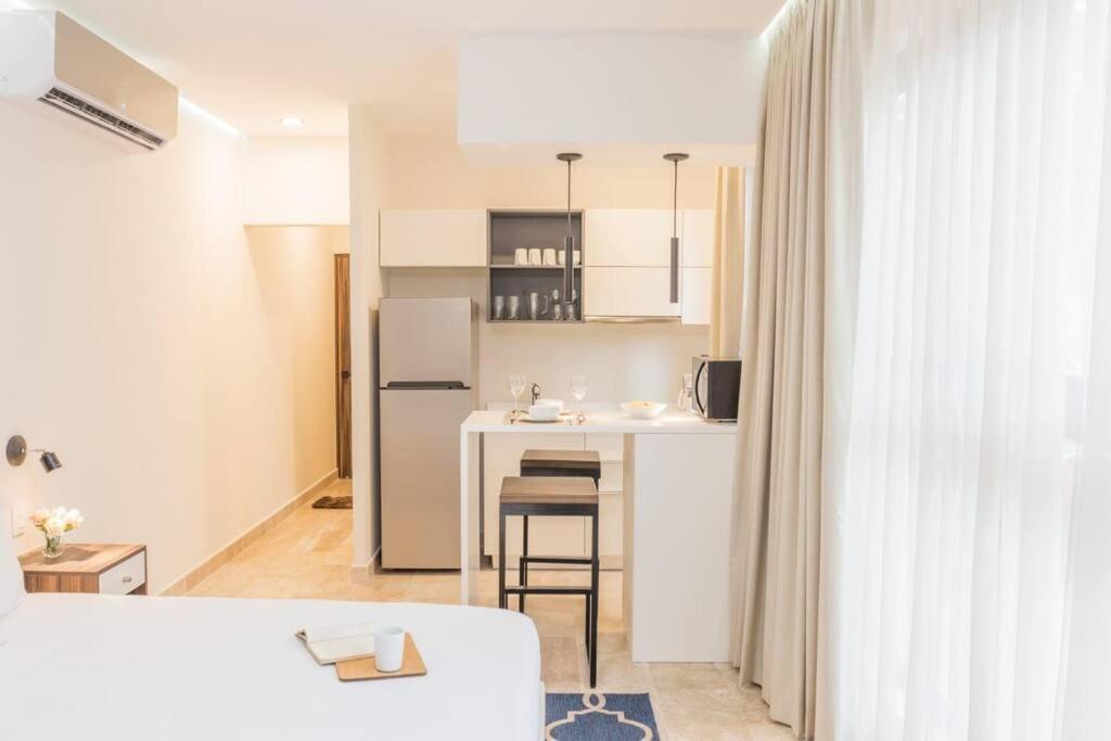 Modern Perfect For Couples And Remote Work