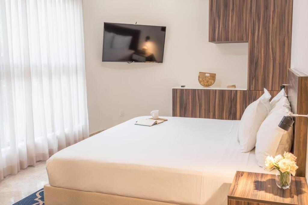 Modern Perfect For Couples And Remote Work Apartment *