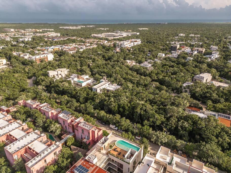 2br, 2 Pools, Gym, 15min From Apartment Tulum