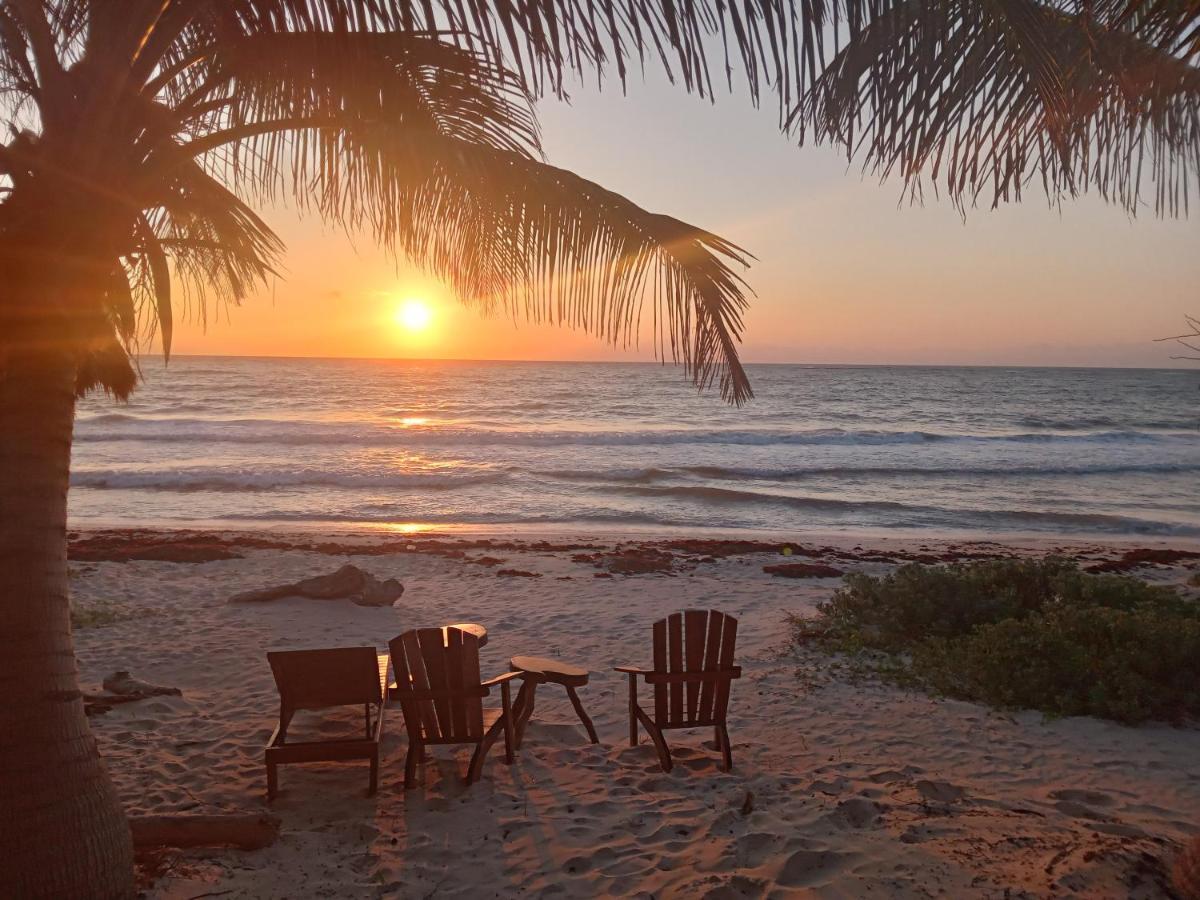 Campsite Playa Lakin-ha Beachfront Cabins