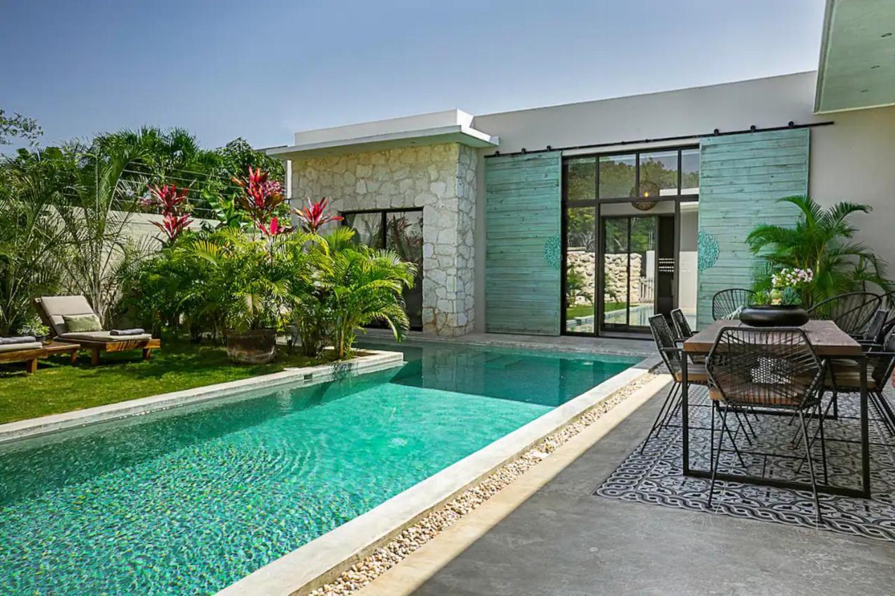 Casa Lou, Large House And Pool, Beach Club Access Holiday home Tulum