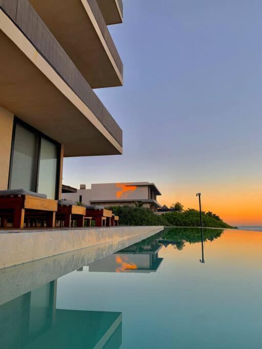 Jungle Retreat With 2 Pools & Private Access