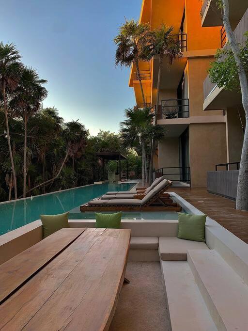 Apartamento Jungle Retreat With 2 Pools & Private Access *