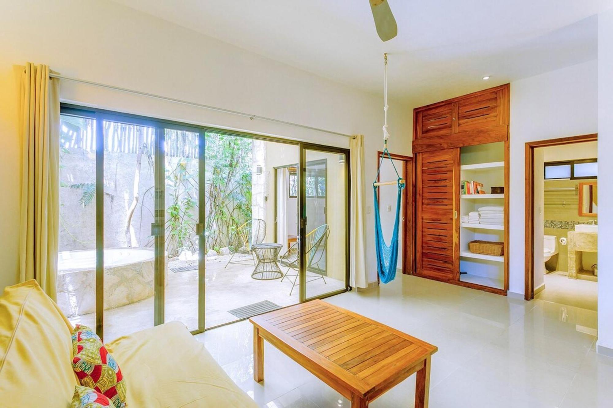 In The Heart Of - Location In Town Apartamento Tulum