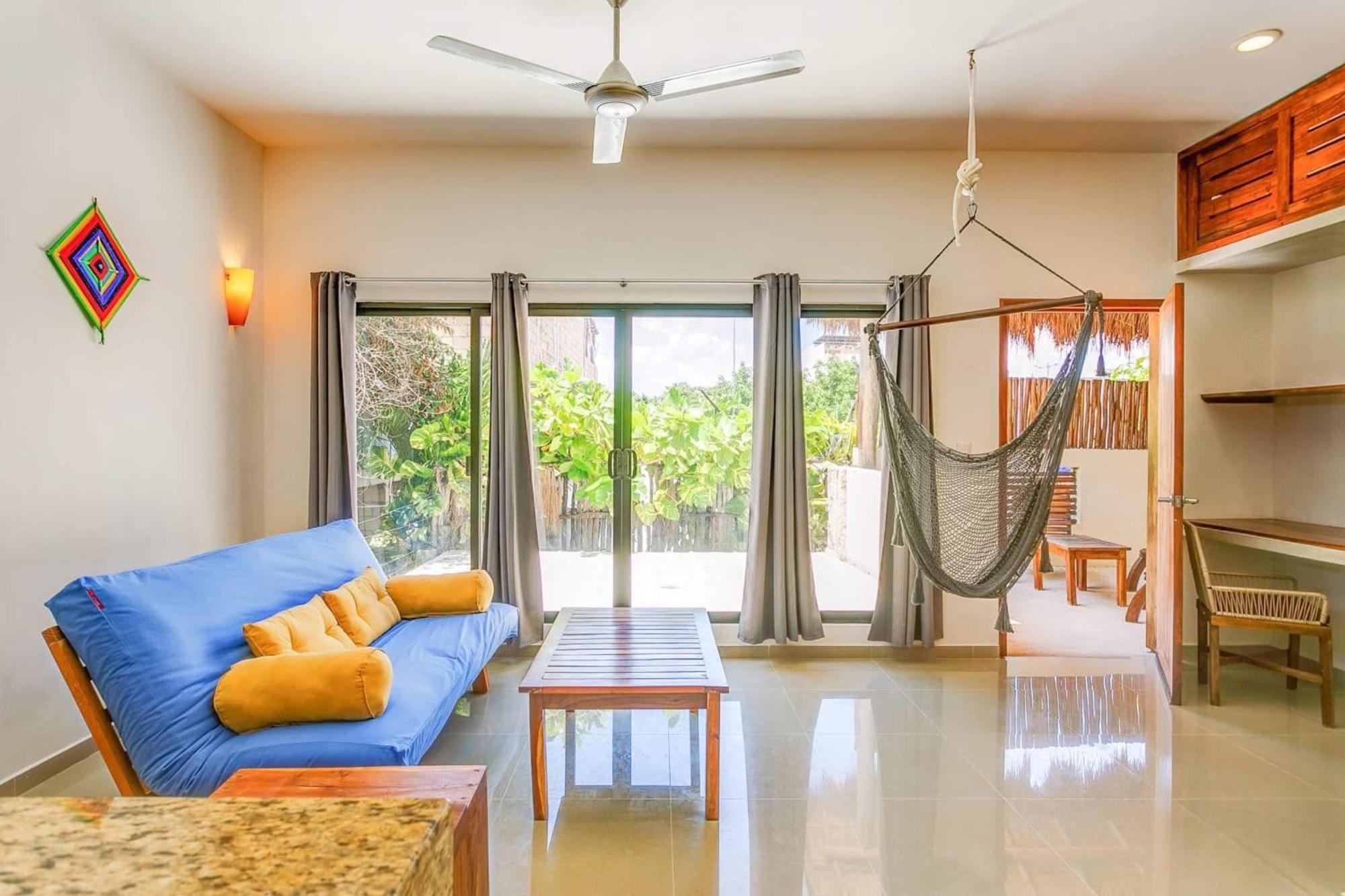 Apartment In The Heart Of - Location In Town *