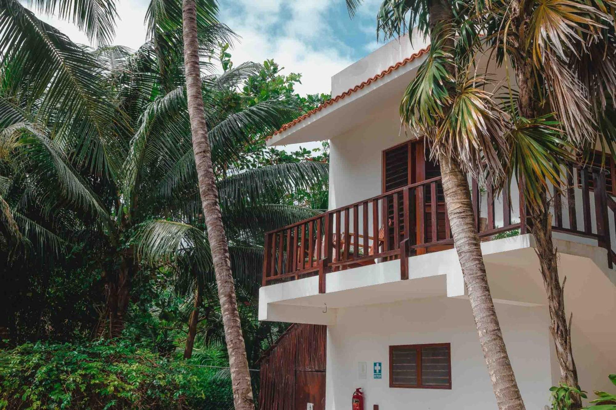 Casa Colibri Tankah Bed & Breakfast