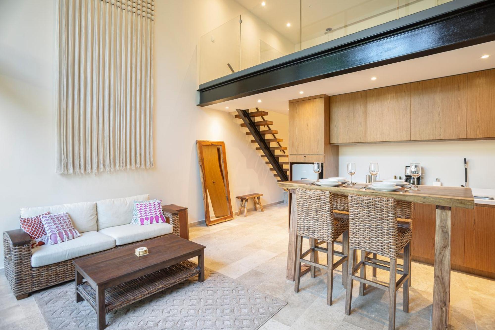 Mistiq Temple Ii Luxury Apartment