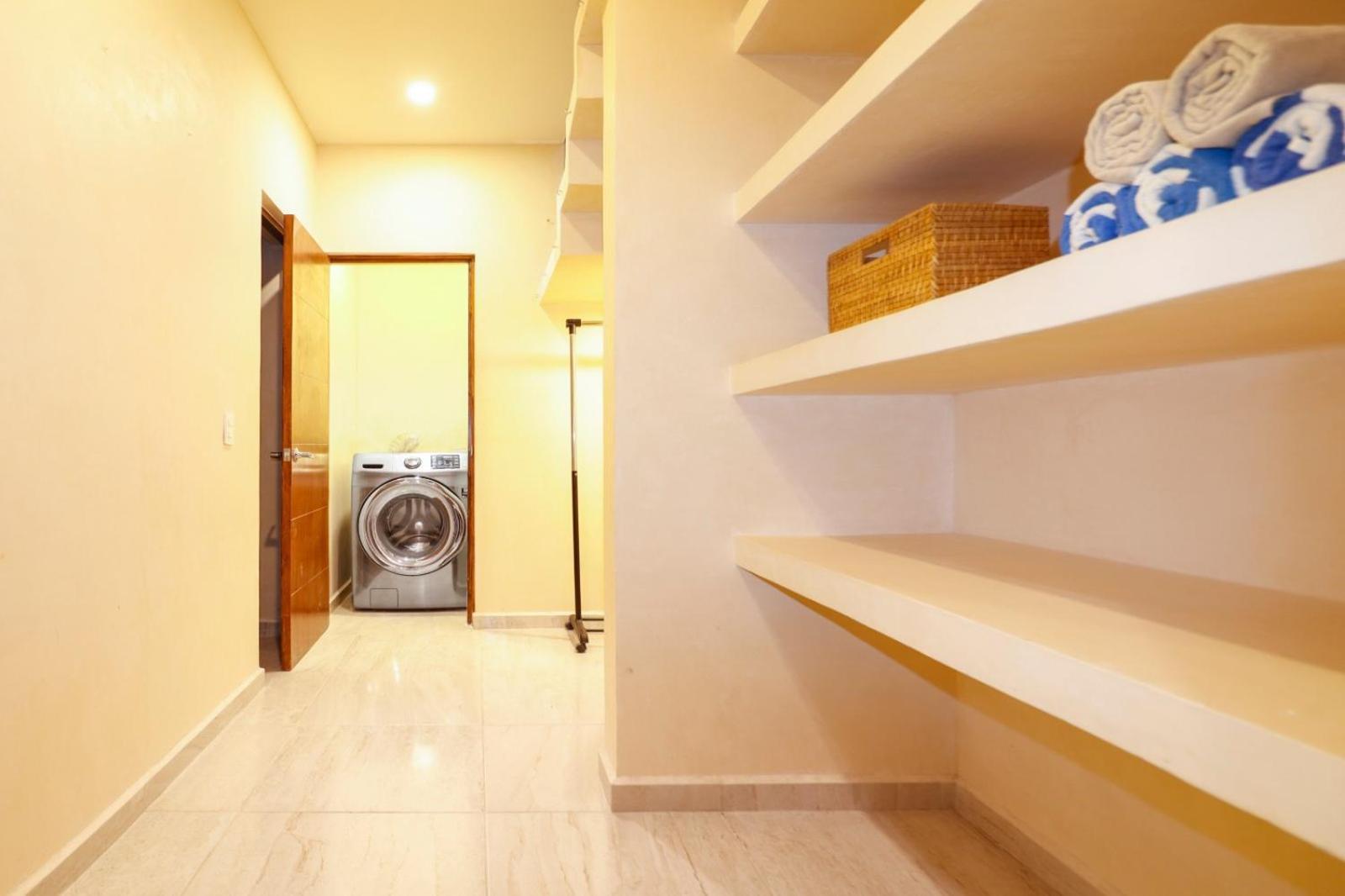 Apartment 8ppl Penthouse Private Pool