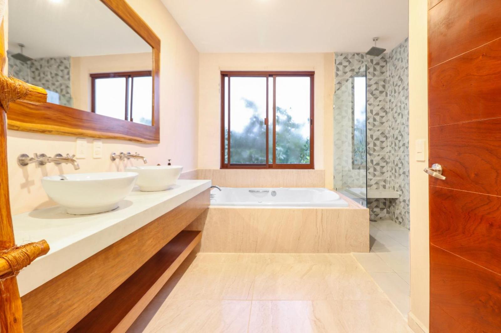 8ppl Penthouse Private Pool Apartment